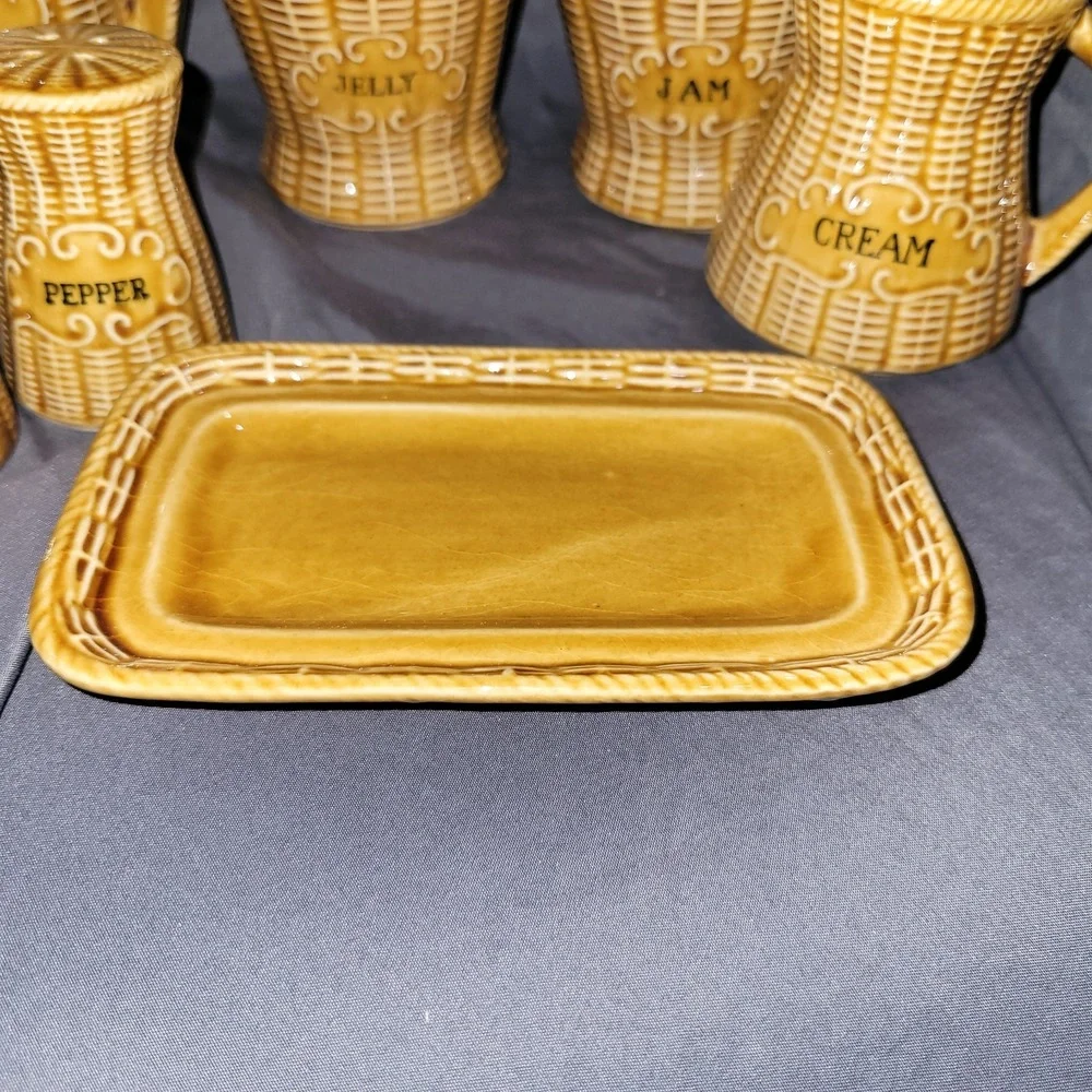 13-Piece Vintage Basketweave Rooster Breakfast Set Japan MCM Ceramic